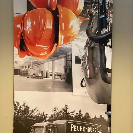 Nijver Hotel 4*