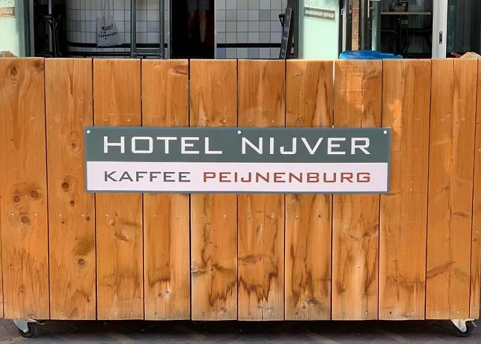 Hotel Nijver 4*